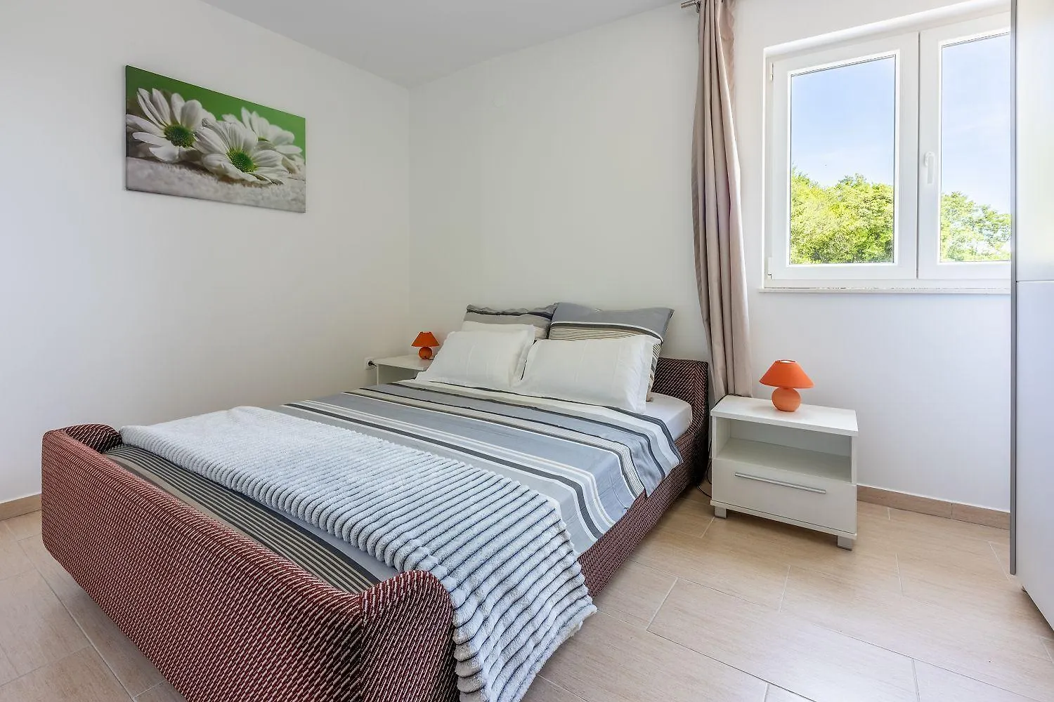 Schoene Ferienwohnung Mit Pool Und Spielplatz Fuer Kinder Bribir  Apartamento