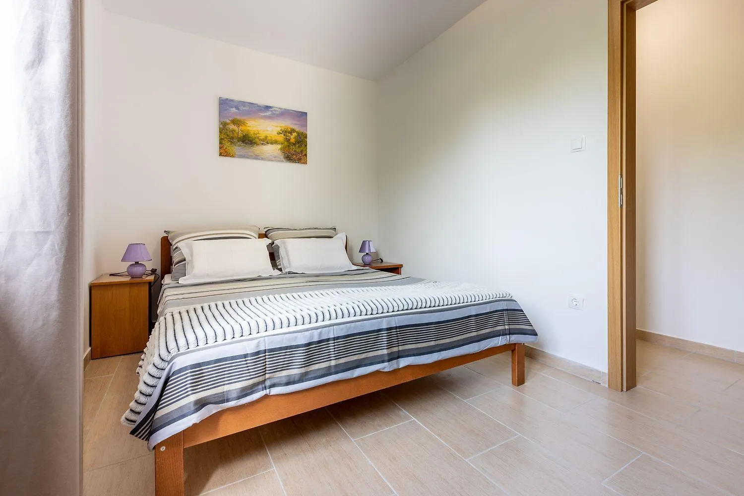 Schoene Ferienwohnung Mit Pool Und Spielplatz Fuer Kinder 布里比尔 公寓