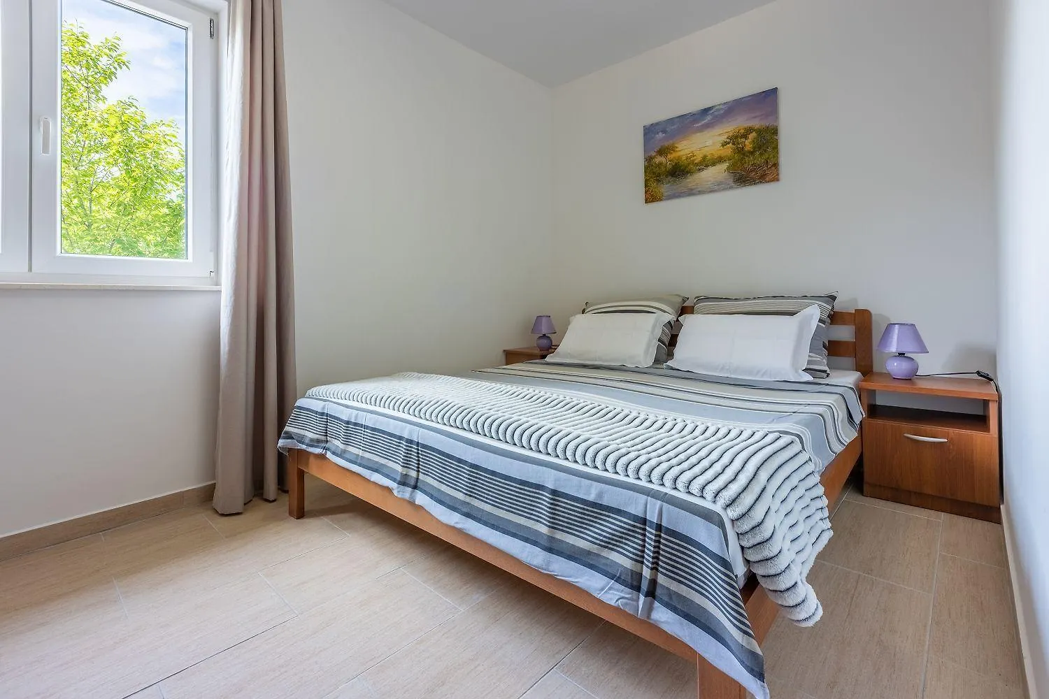公寓 Schoene Ferienwohnung Mit Pool Und Spielplatz Fuer Kinder 布里比尔